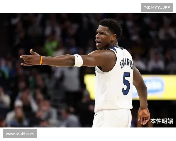 NBA绝对统治力的背后因素解析：历史巨星、战术演变与未来趋势的深度剖析